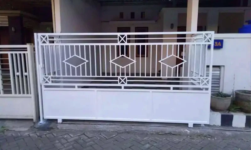 Pagar PVC Terlihat Mahal? Pilih Warna Ini Biar Mewah