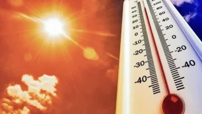 Panas Ekstrem Jakarta: Suhu Bisa Tembus 35°C, UV Tinggi Mengancam Warga