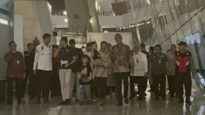 Pemprov Banten Sambut Kedatangan Dua Warga yang Dievakuasi dari Iran