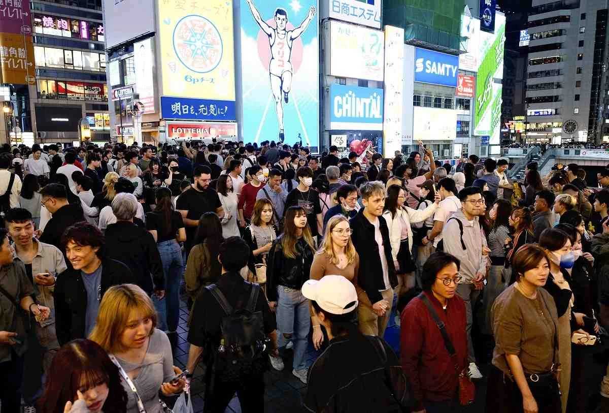 Penurunan Tajam Wisatawan China ke Jepang Selama Tiga Bulan Berturut-turut