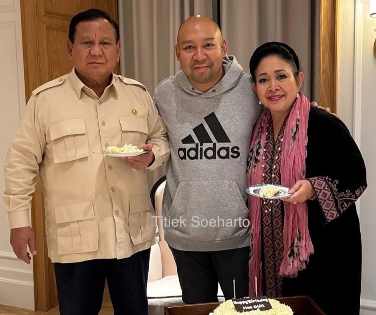 Prabowo dan Titiek Rayakan Ultah Didit dengan Santai, Bobby Kucing Ikut Meriahkan Momen