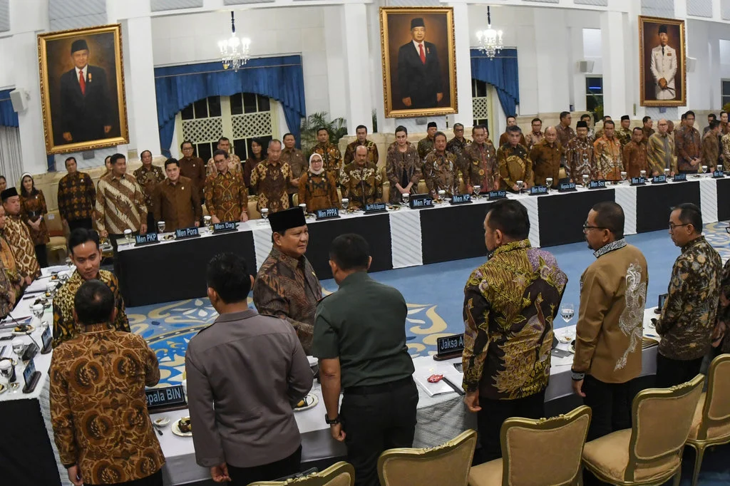 Prabowo Dorong Penghematan BBM, WFH, dan Potong Gaji dalam Sidang Kabinet Paripurna Menjelang Lebaran 2026