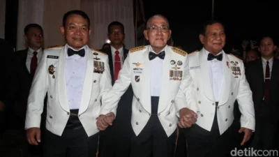 Prabowo Subianto Sambut Sarmili, Ajudan Setia Try Sutrisno, di TMP Kalibata: Simbol Persahabatan di Tengah Agenda Nasional dan Global