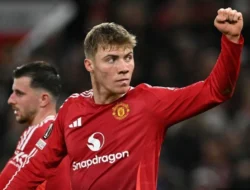 Rasmus Hojlund: Dari Kegagalan di Manchester United hingga Kebangkitan Gemilang di Napoli