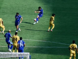 Resmi! AFC Jatuhkan Vonis untuk Uilliam Barros Usai Insiden Kartu Merah di GBLA