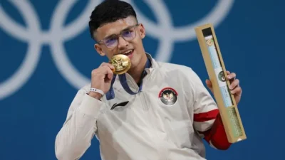 Rizki Juniansyah Catat Nama di Guinness World Records, Pecahkan Dua Rekor Angkat Besi