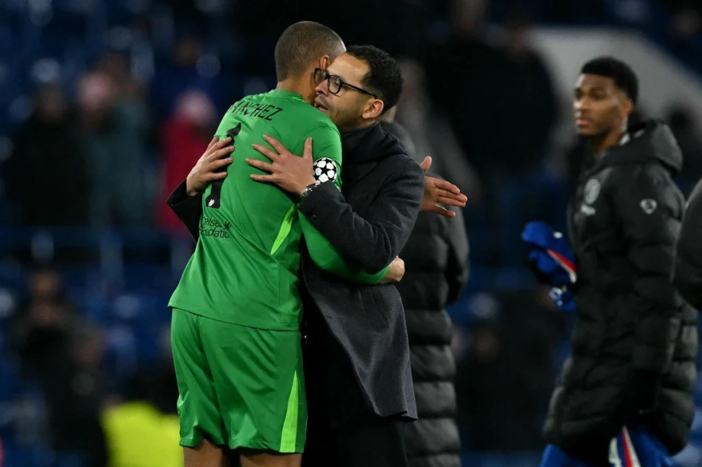 Rosenior Puas dengan Kemenangan Besar Chelsea di Markas Villa