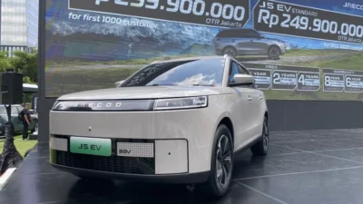Simulasi Biaya Operasional Mobil PHEV dan Listrik Jaecoo