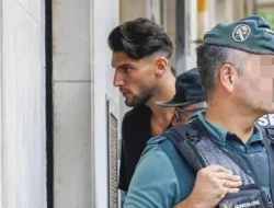 Skandal Rape Rafa Mir: Striker Elche Minta Persidangan Terbuka, Ancaman Hukuman 10 Tahun