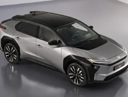 Toyota bZ4X Premium Kini Lebih Murah: Jarak Tempuh 505 km, Bersaing di Pasar EV Indonesia!