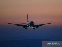 Vietnam Tangguhkan Penerbangan Domestik Karena Kekurangan Bahan Bakar Jet