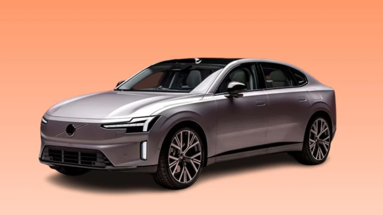 Volvo Luncurkan Sedan Listrik ES90 dengan Harga Rp2,1 Miliar