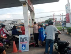 WFH Sehari Seminggu: Upaya Pemerintah Kurangi Konsumsi BBM di Tengah Ketegangan Geopolitik