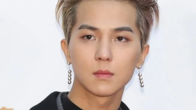 Absen 100 Hari Saat Wamil, Song Min‑ho WINNER Dituntut 18 Bulan Penjara