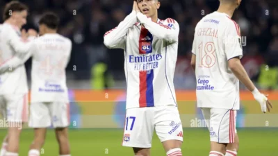 Afonso Moreira Gemparkan Ligue 1: Gol dan Assist Penentu Kemenangan Lyon atas PSG