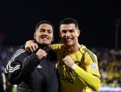 Al Nassr Menang Dramatis atas Damac 2-1, Ronaldo Buktikan Kualitasnya Lagi
