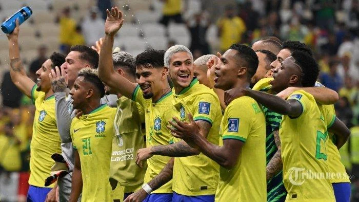 Alisson Dipaksa Tinggalkan Timnas Brasil di Laga Kunci vs Prancis dan Kroasia
