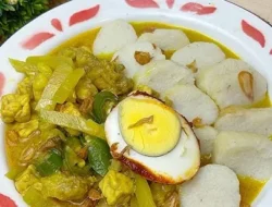 Anak Kos Wajib Tahu! Cara Bikin Lontong Pakai Magic Com, Anti Ribet
