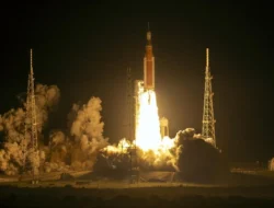 Astronaut Artemis II Menembus Titik Tengah Menuju Bulan