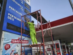 Bangladesh Naikkan Harga Bahan Bakar hingga 15% Akibat Perang Iran