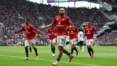 Bryan Mbeumo Bawa Manchester United Bangkit: Trio Serangan Baru yang Mengubah Nasib Red Devils