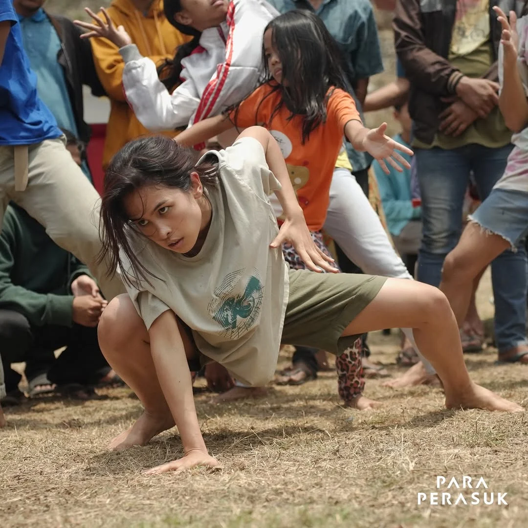 Cerita Maudy Ayunda Dilarang Pakai Alas Kaki Selama Syuting Para Perasuk