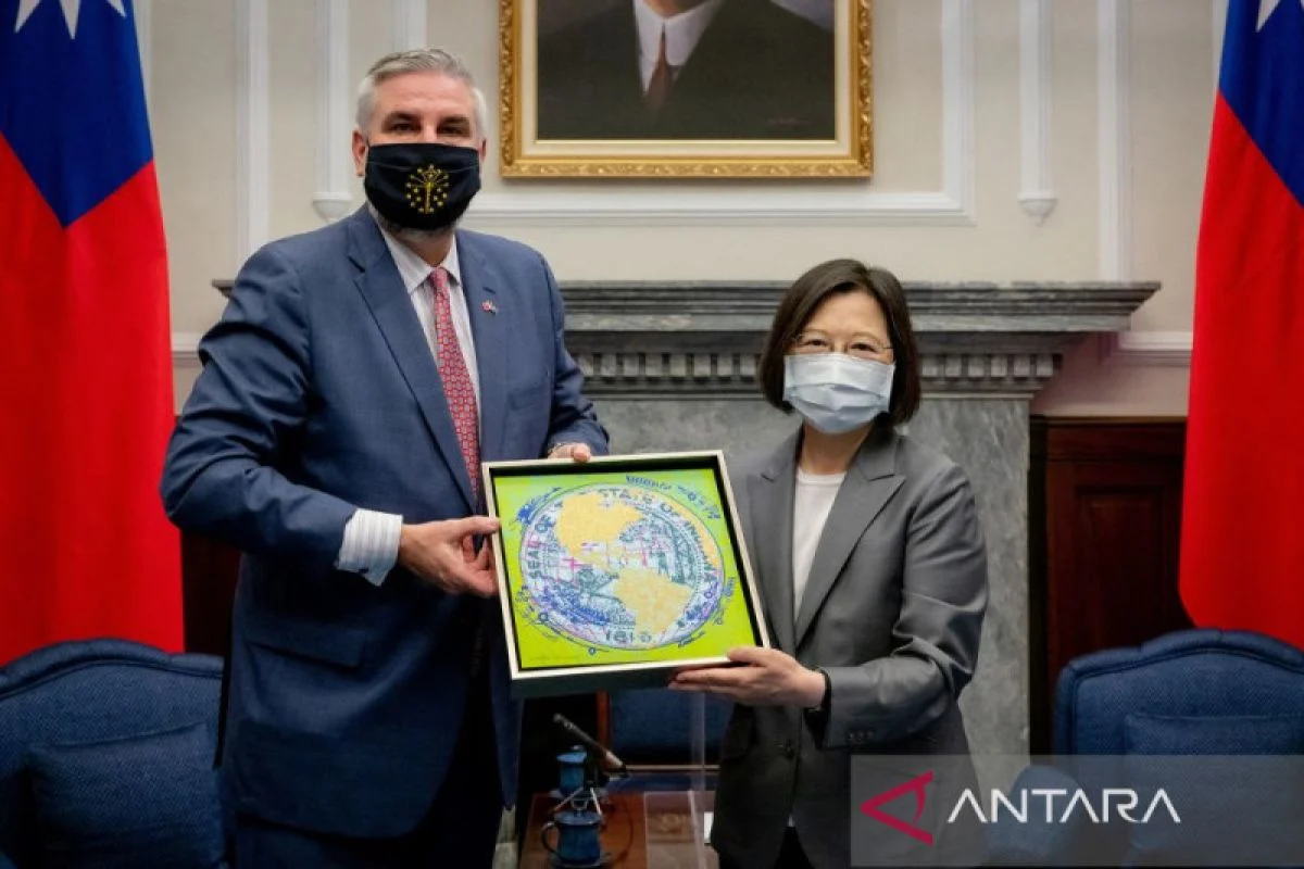 China Tawarkan Insentif ke Taiwan Usai Kunjungan Pemimpin Oposisi