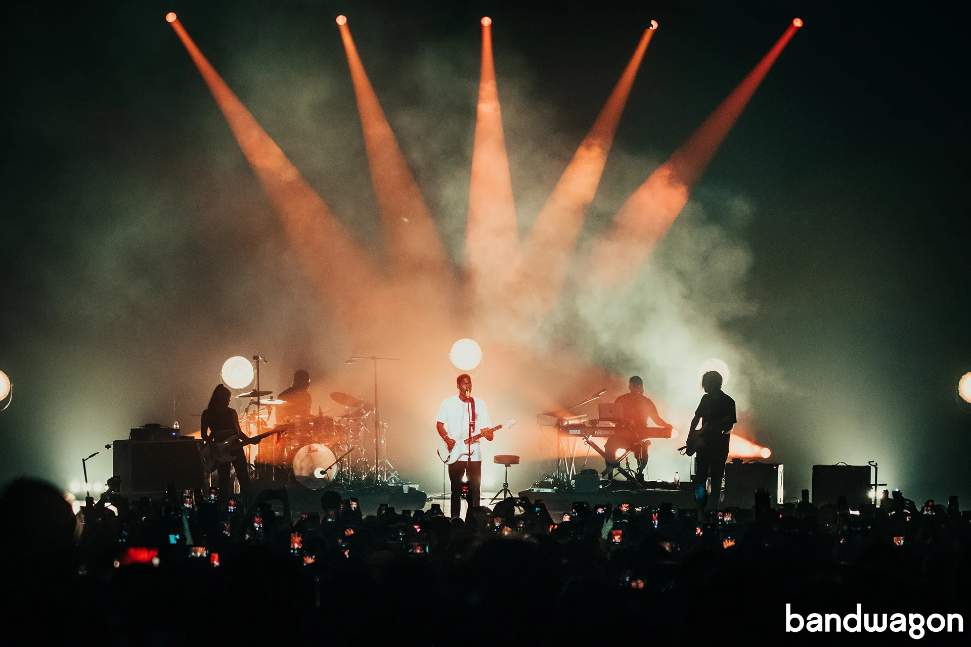 Daniel Caesar Guncang Manila: Konser 'Son of Spergy Tour' Siap Memukau Penggemar R&B