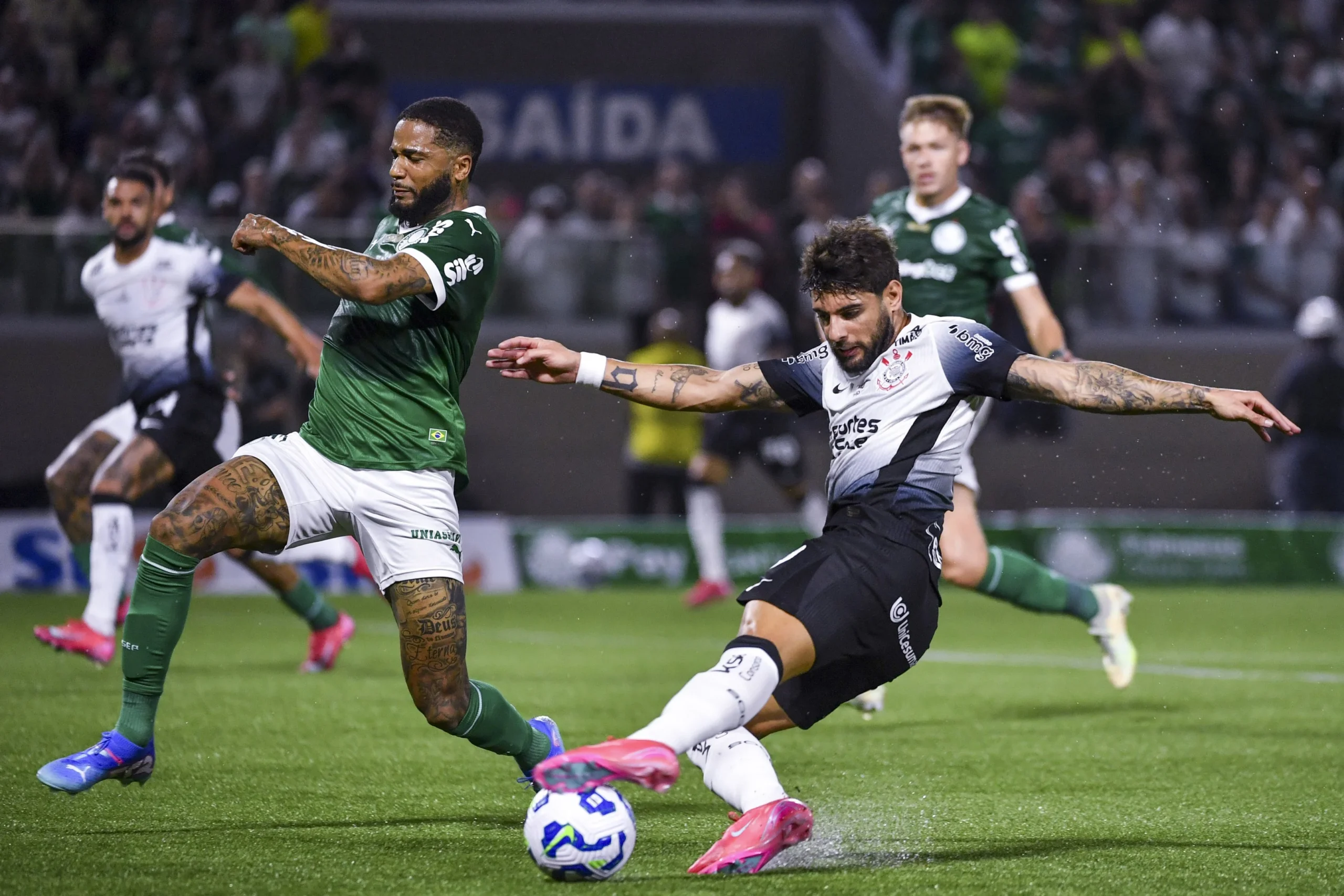 Derby Paulista Berujung 0-0, Dua Korban Kartu Merah dan Insiden Drone Mengguncang Neo Química Arena