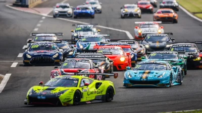Dipastikan Tampil di GT World Challenge Asia, Sean Gelael Kendarai Ferrari