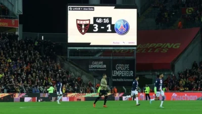 Drama Epik di Ligue 1: RC Lens Bangkit dari Kekalahan 0-3, Sapu Poin 3-3 melawan Brest