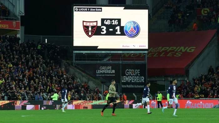 Drama Epik di Ligue 1: RC Lens Bangkit dari Kekalahan 0-3, Sapu Poin 3-3 melawan Brest