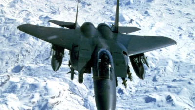 F-15E Strike Eagle AS Jatuh di Iran: Kronologi, Spesifikasi, dan Dampak Strategis