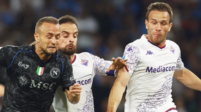 Fiorentina Bangkit! Dari Kegagalan di Napoli hingga Duel Penyelamatan melawan Lecce