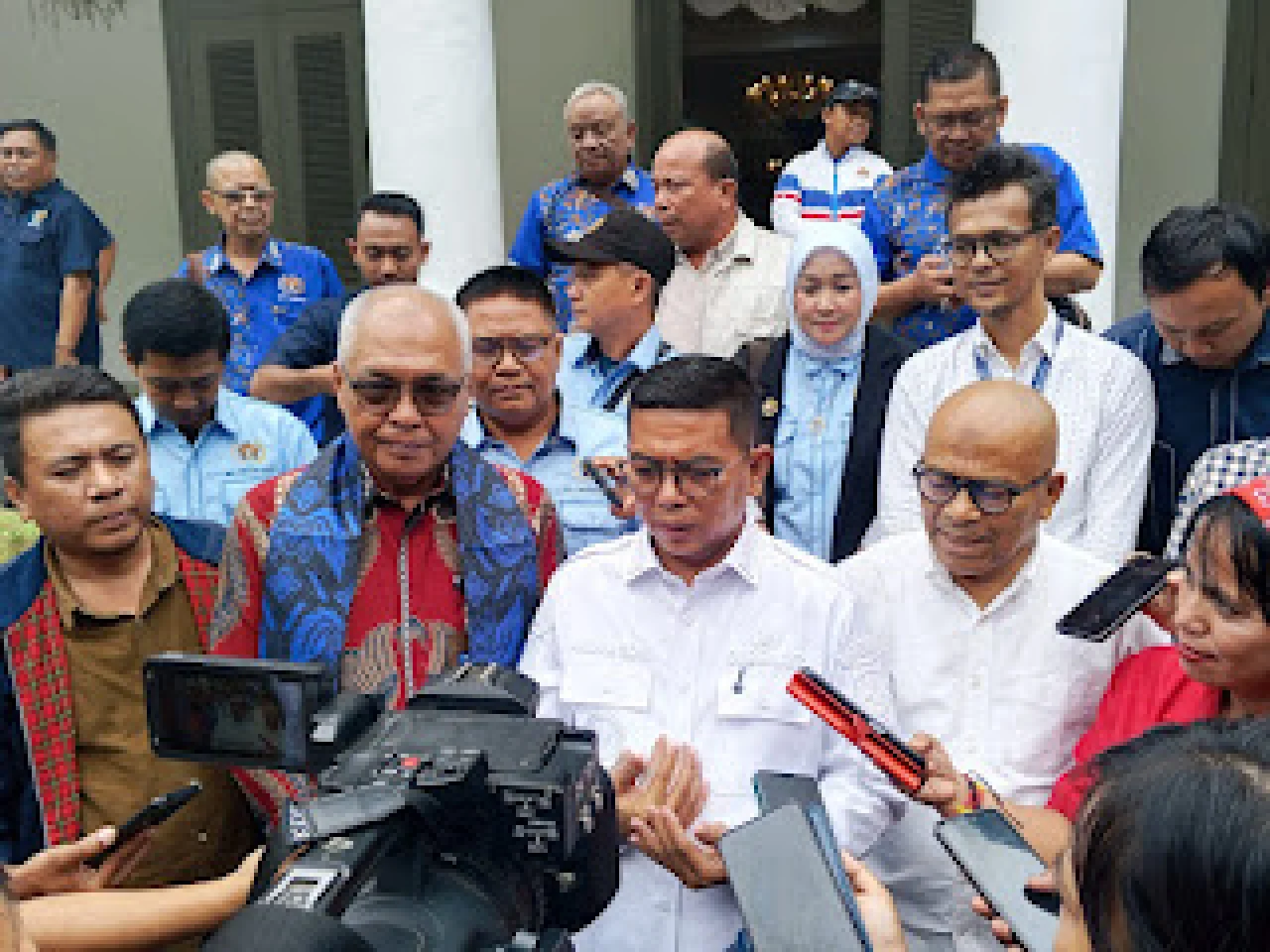 Gubernur Andra Soni: Banten Ajukan Diri Sebagai Tuan Rumah PON 2032 untuk Dorong Kemajuan Daerah