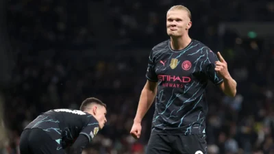 Haaland Mengguncang Title Race: Gol Penyelamat City dan Krisis Spurs Mengancam Degradasi