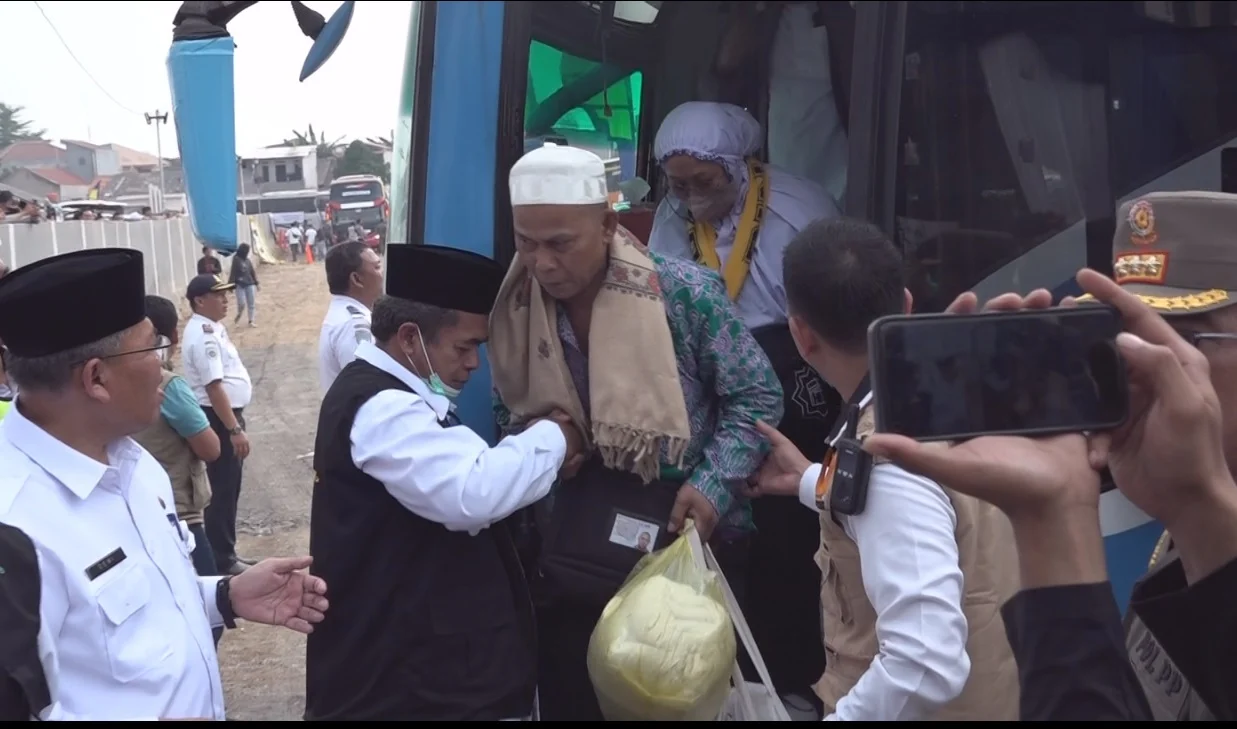 Jemaah Haji Asal Banten Tiba-tiba Minta Pulang Sebelum Keberangkatan