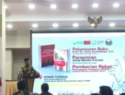 Jimly Asshiddiqie Rayakan 70 Tahun: Dua Buku, Pidato Penting, dan Seruan Indepensi Kehakiman