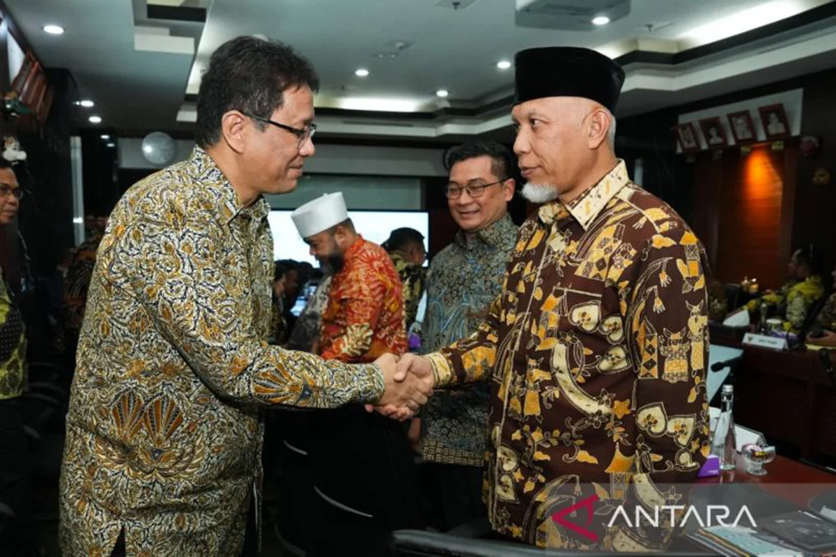 Kepala Daerah Protes Potongan Dana Transfer, Alih Dana Beli Mobil Rp8 Miliar; Prabowo Geleng Kepala