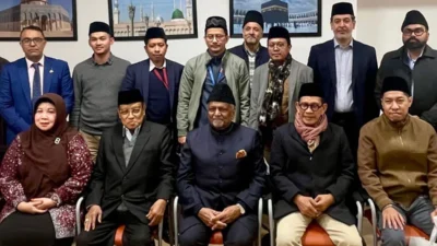 Khalifah Ahmadiyah Serukan Persatuan Umat Islam di Tengah Konflik Global, Seruan Serupa Dari Tokoh Nasional