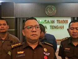 KPK Ungkap Dugaan Penyalahgunaan Rp 235 Juta THR oleh Bupati Cilacap: Skandal Besar di Tengah Ramadan