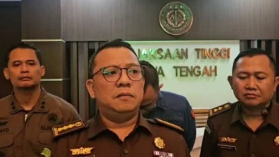 KPK Ungkap Dugaan Penyalahgunaan Rp 235 Juta THR oleh Bupati Cilacap: Skandal Besar di Tengah Ramadan