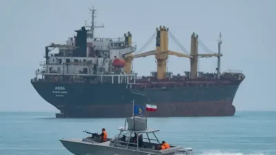 Krisis Memuncak di Strait of Hormuz: Iran Blokir Kapal Tanker India, AS Siapkan Penahanan