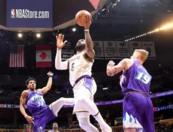 LeBron James Pimpin Lakers Menang Besar atas Jazz, Siapkan Duel Panas Melawan Rockets di Playoff