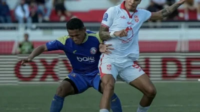 Live Bola Terpanas: Arema vs Malut United, Timnas Futsal di MNCTV, dan Kevin Diks Siap Buktikan Kualitas di FIFA Series 2026