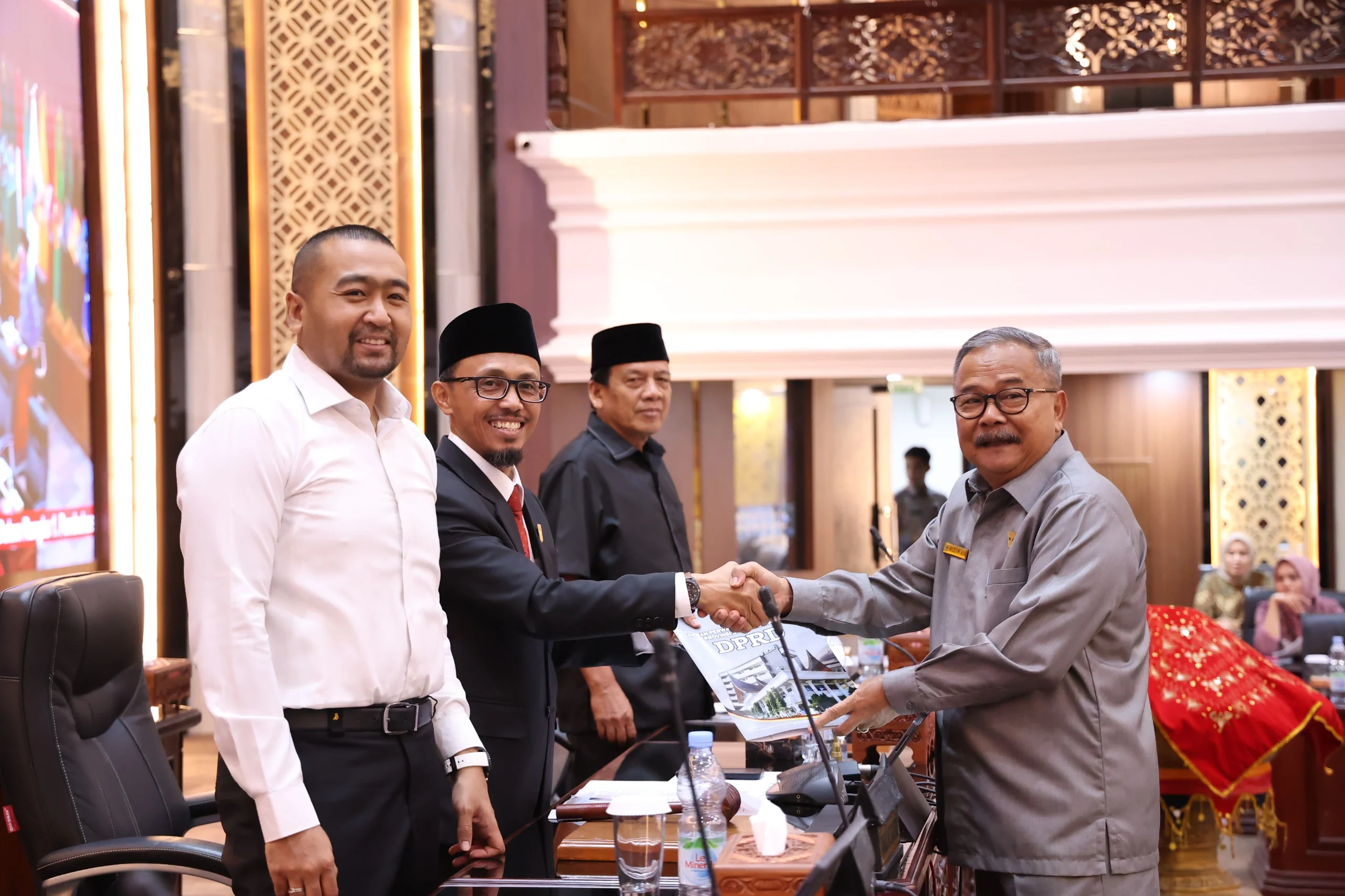 LKPJ Cilegon 2025 Disorot Wakil Ketua Pansus Rahmatullah, Indikasi ‘Copas’ Jadi Perhatian