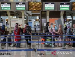 Lonjakan Harga Avtur Tekan Industri Penerbangan, Maskapai Desak Penyesuaian Tarif