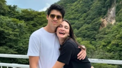 Luna Maya dan Maxime Bouttier Rayakan Sholat Idul Fitri di Kapal Pinisi Raja Ampat, Sambil Gaya dan Persiapan Film Zona Merah