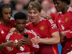 Manchester United Dekat Tiket Liga Champions, Michael Carrick Masih Gelap soal Masa Depan