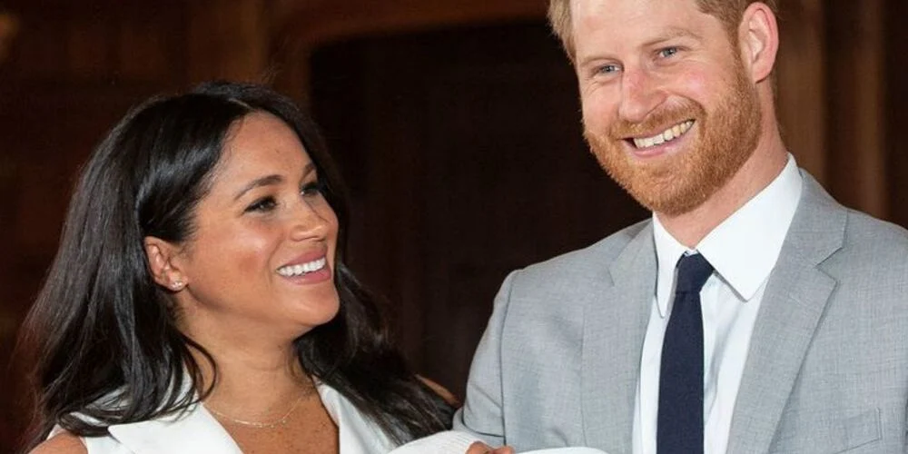 Meghan & Harry Tur Privat ke Australia, Naik Pesawat Komersil, dan Meghan Jadi Juri MasterChef